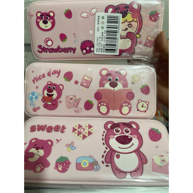 

Tempat pensil Lotso