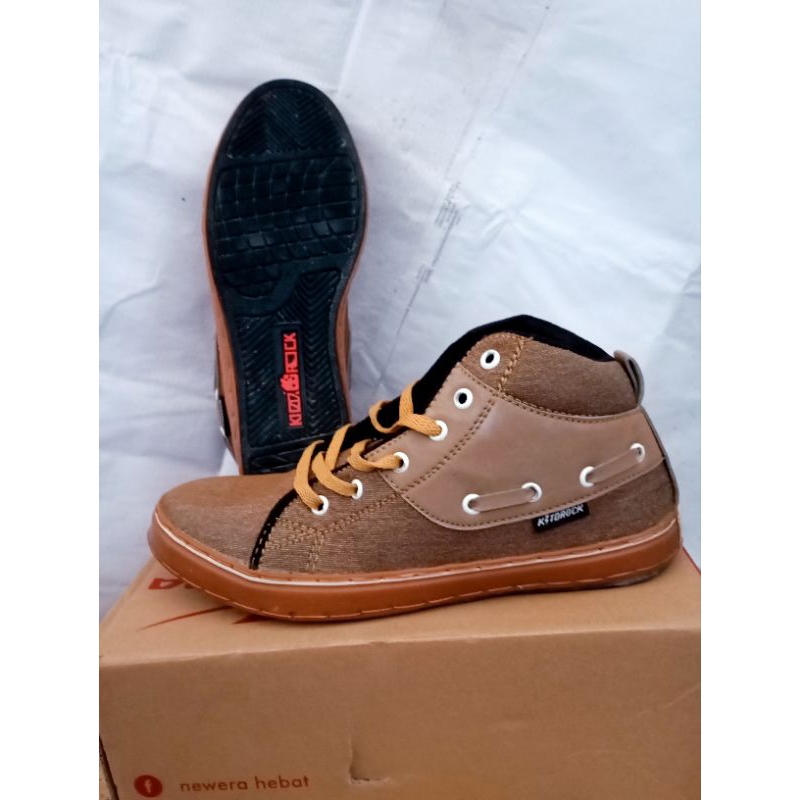 Sepatu Kiddrock Semi Boots