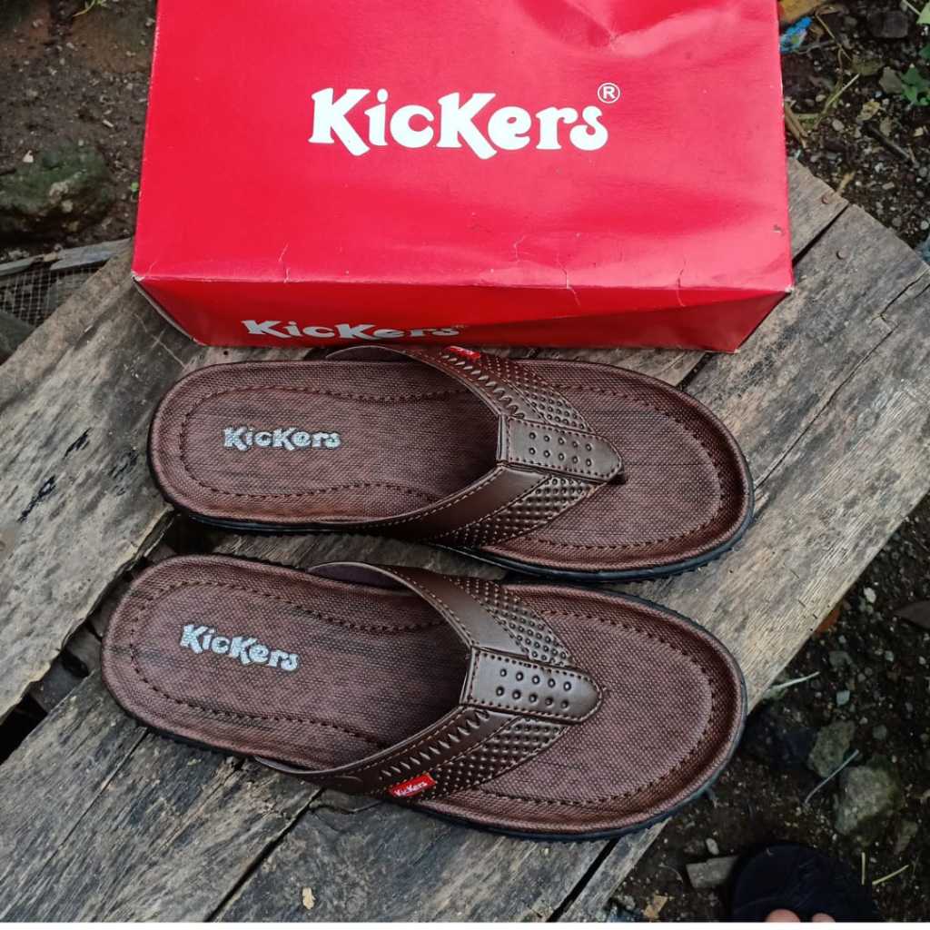 sandal pria japit kulit kickers terbaru/sandal japit kulit pria