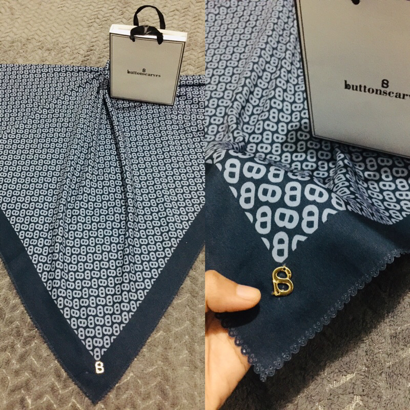 Buttonscarves Tapis Oxford Blue