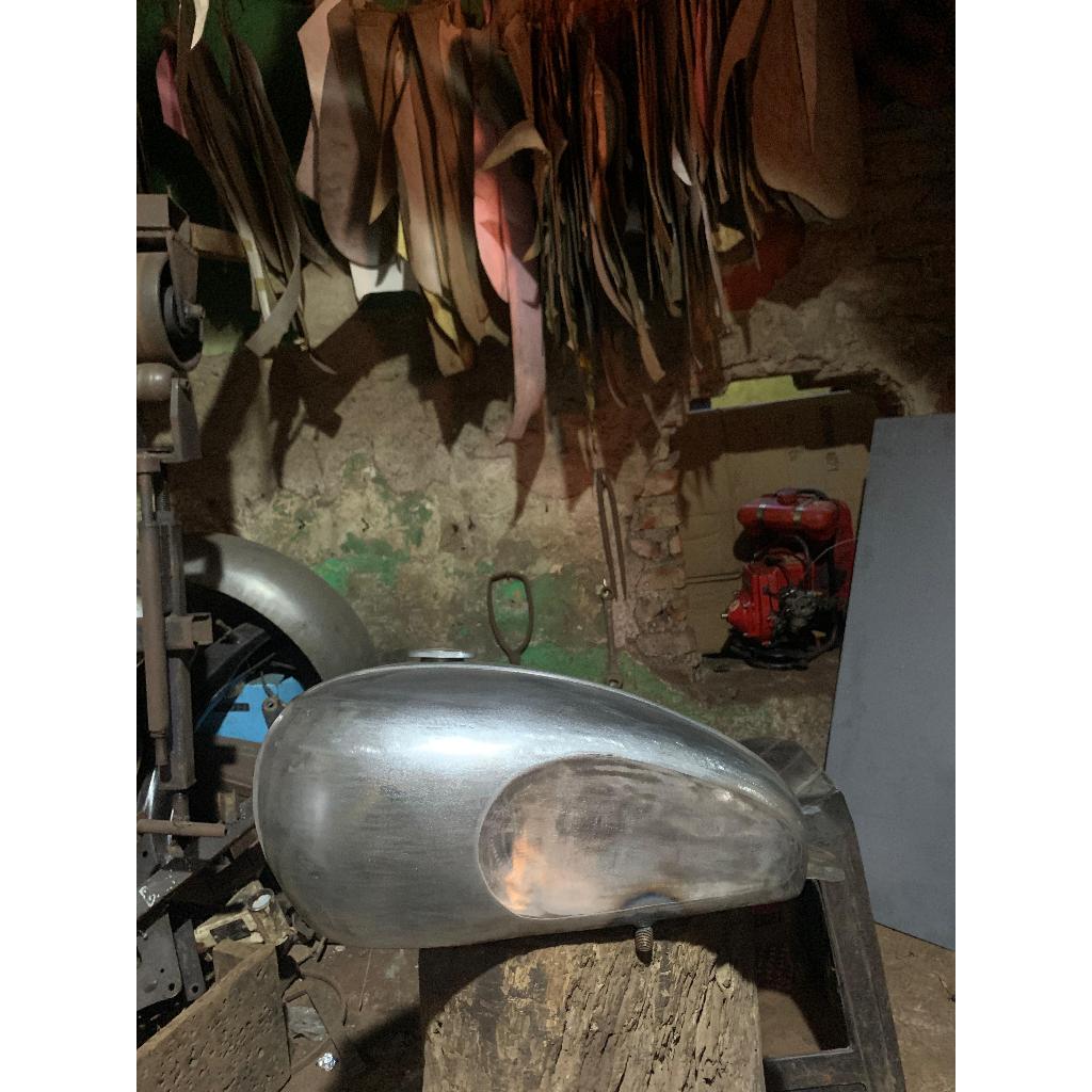 tangki custom british,tangki scrambler,tangki custom bobber,tangki custom triumph,tangki triumh