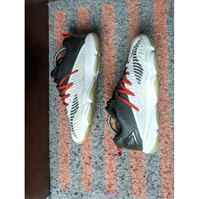 Sepatu Badminton Lining Ranger drive Second