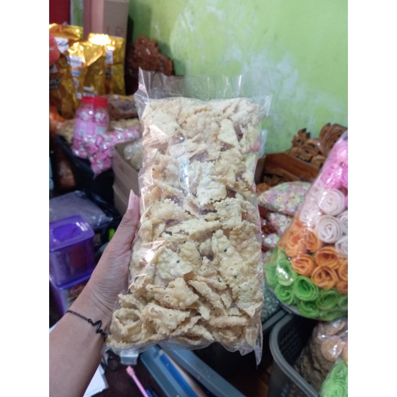 

kue jinten (seladran)