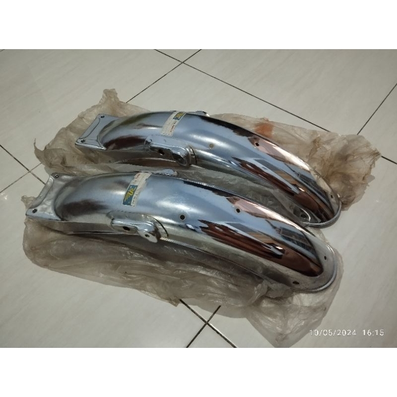 Slebor spakbor belakang GL100 GL125 urami detail original