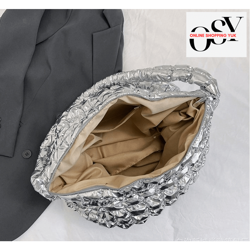 Carlyn Soft Mini Silver Limited Edition. Puffy Bag Soft Mini. Co