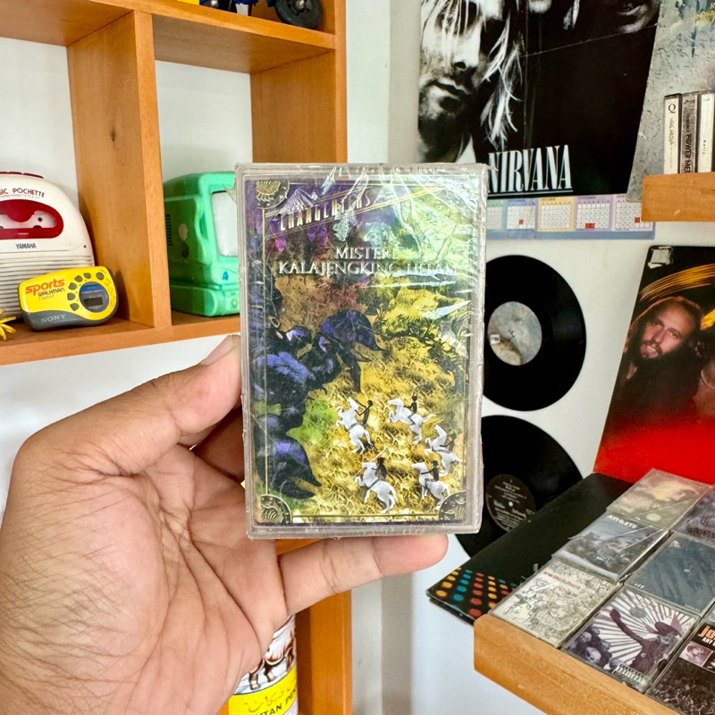 Kaset Pita / Tape / Walkman Segel NOS The Changcuters Misteri Kalajengking Hitam Original 100% Berfu