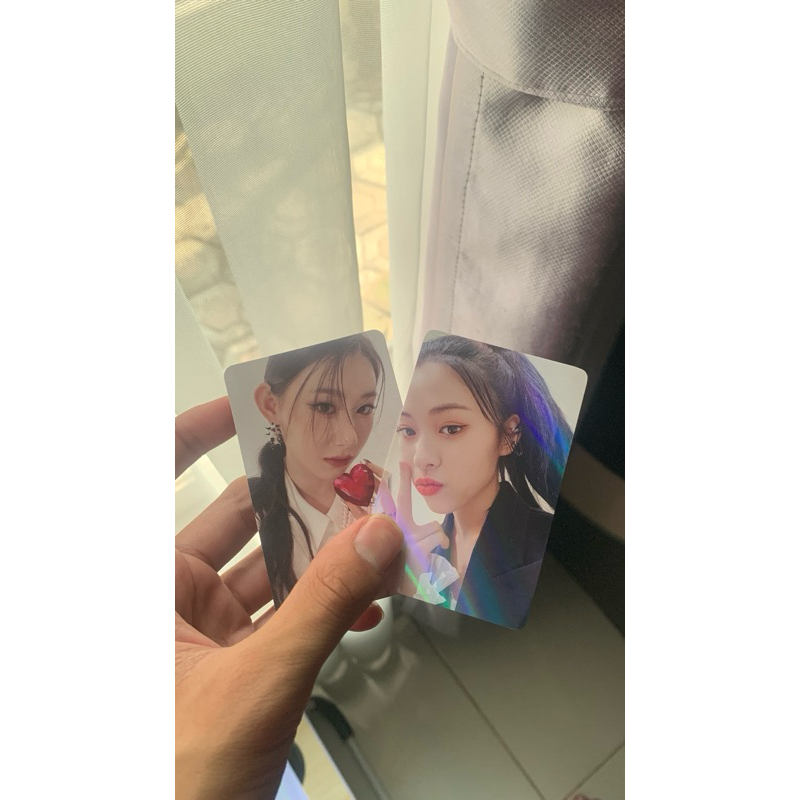 WTS Photocard Ryujin Checkmate Holo