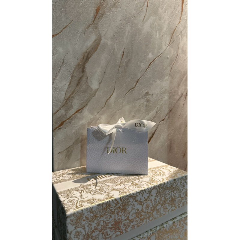 

Dior mini paperbag giftint clutch with ribbon additional