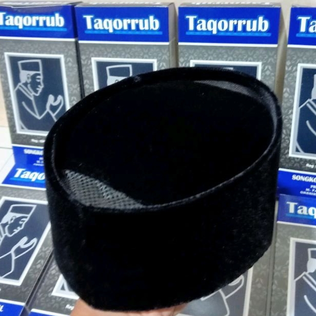 PECI SONGKOK HITAM TAQORRUB AC POLOS PECI KOPIAH HITAM TAQORRUB TINGGI 8-9-10