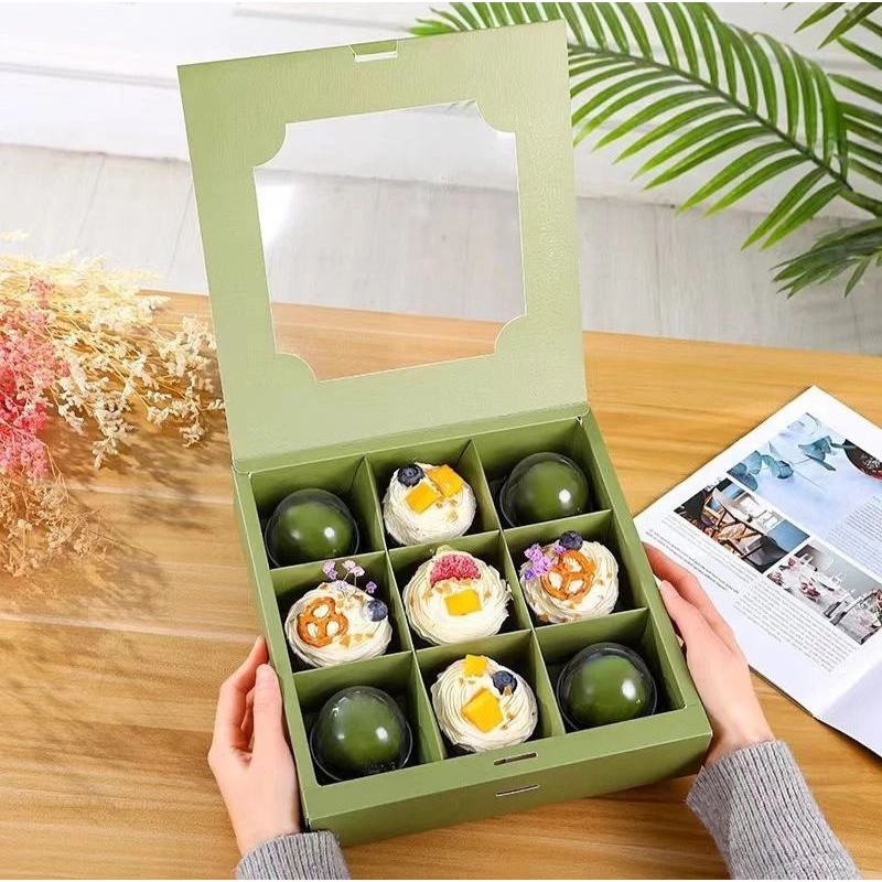 

Box Sekat 9 Persegi Dus Nastar Box Kue Box Puding Box Pie Box Lebaran