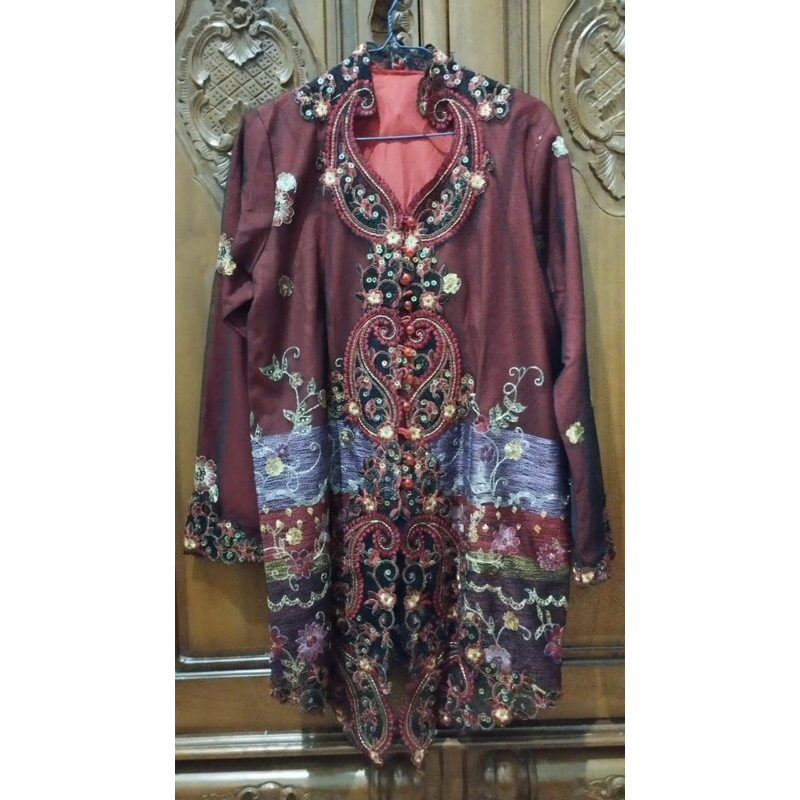 Kebaya Brokat (Preloved)