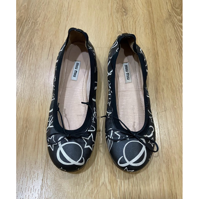 Miumiu**flats shoes