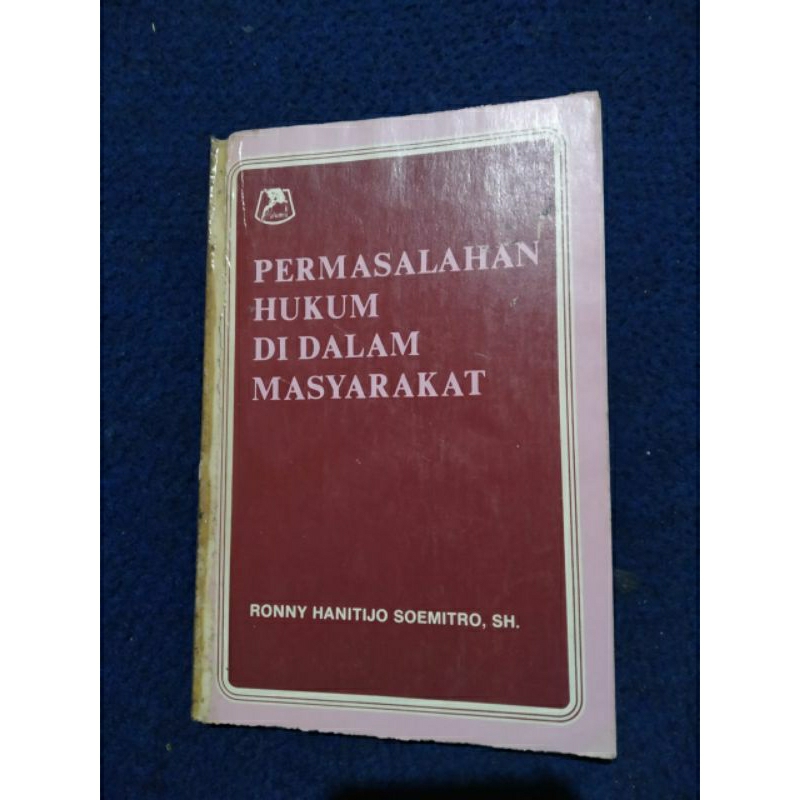 

permasalahan hukum di dalam masyarakat Ronny