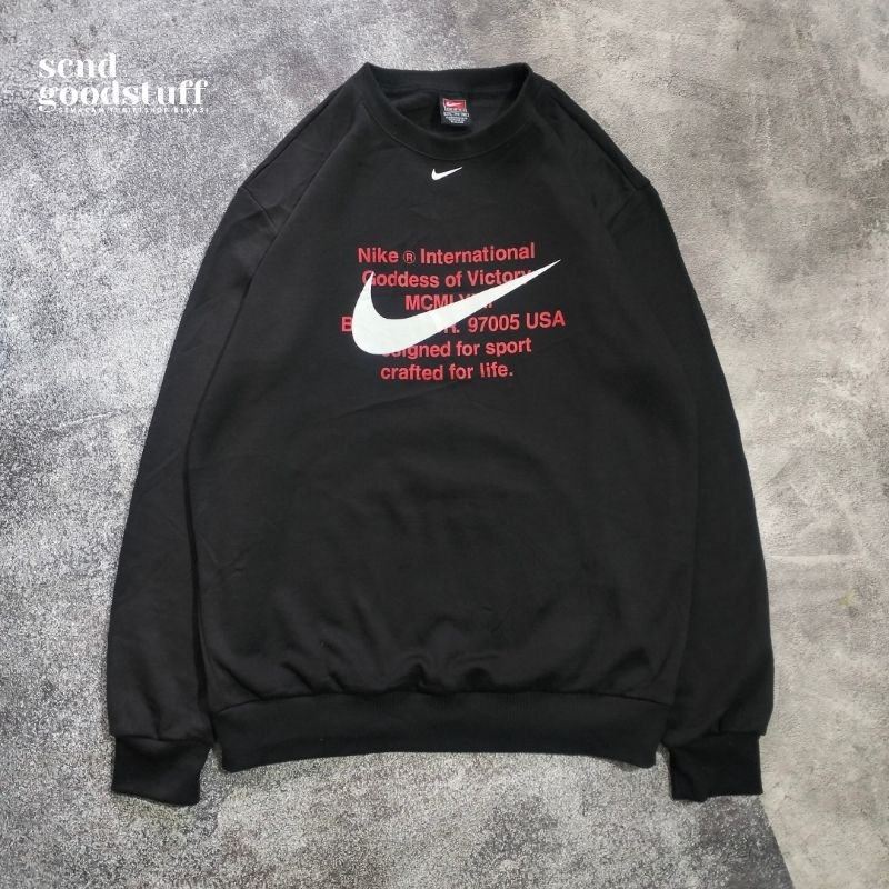 Vintage Nike Team small center logo sweatshirt