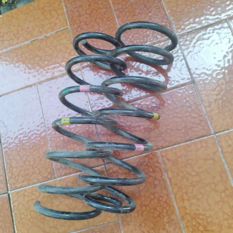 PER KEONG DEPAN SUZUKI CARRY TAYO