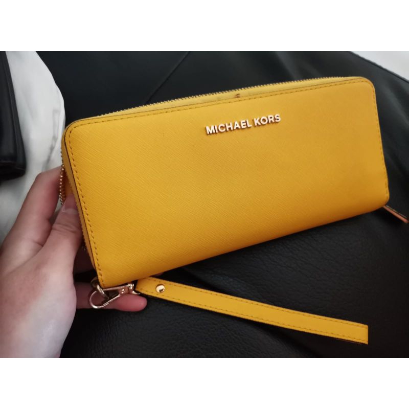 Preloved Dompet Michael Kors Original