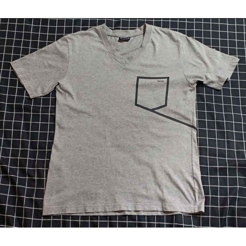 Preloved/second branded kaos original