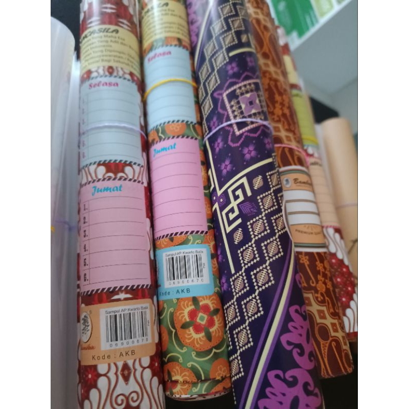 

Sampul Buku tulis motif Batik 10 Pasang