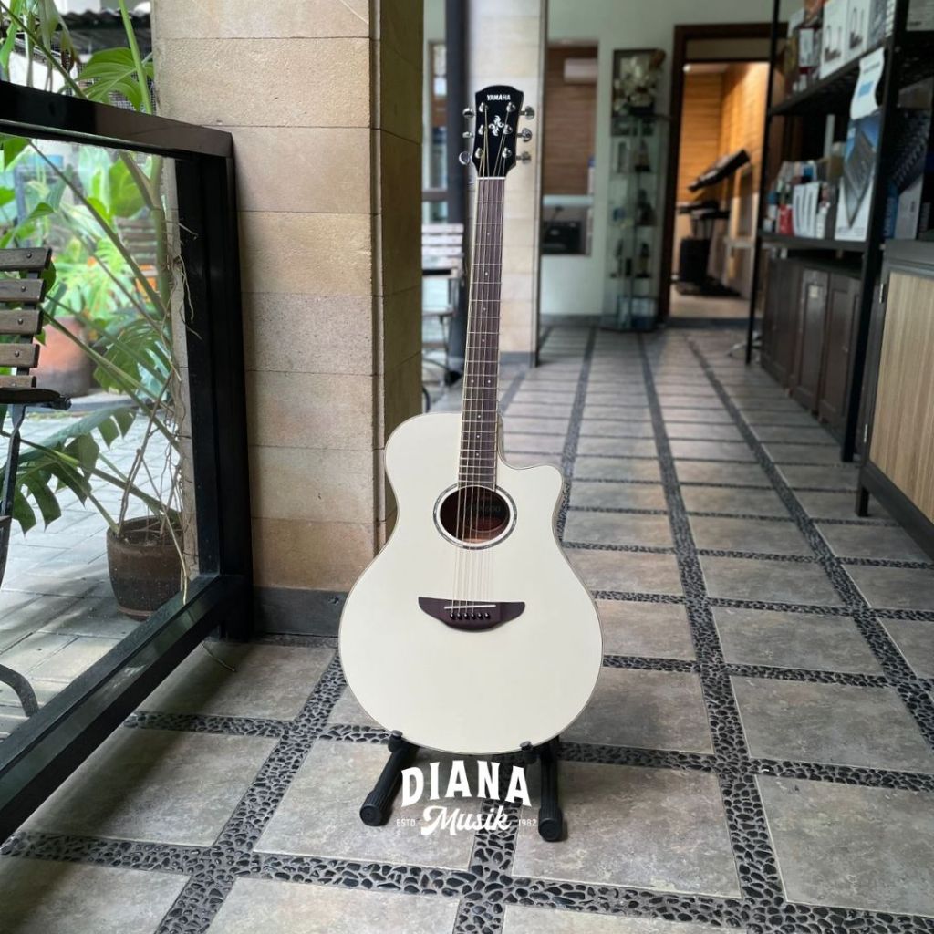 Gitar Akustik Yamaha APX600 / APX 600 VW Vintage White