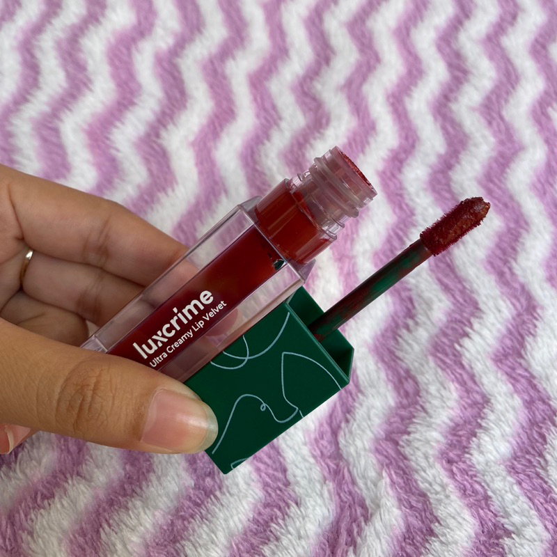 (Preloved) LIP VELVET LUXCRIME SANGARIA