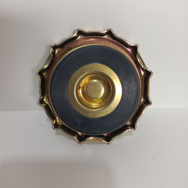 tutup radiator mobil Dyna Rino toyota