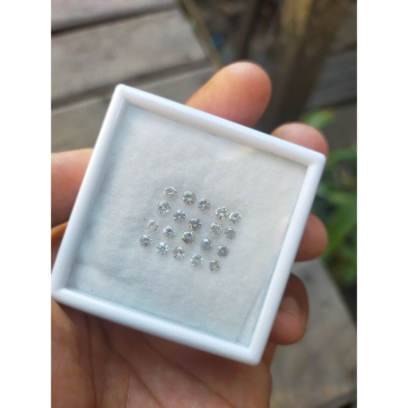 Asli Natural Berlian Eropa Brt -+ 0,12 crt dan 0,15 crt / 3,2 mm dan 3,4 mm