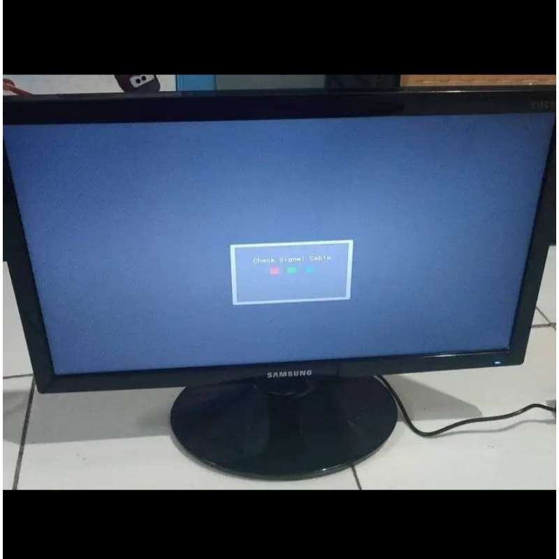 Monitor 19" inch samsung + adaptor power kondisi normal/second