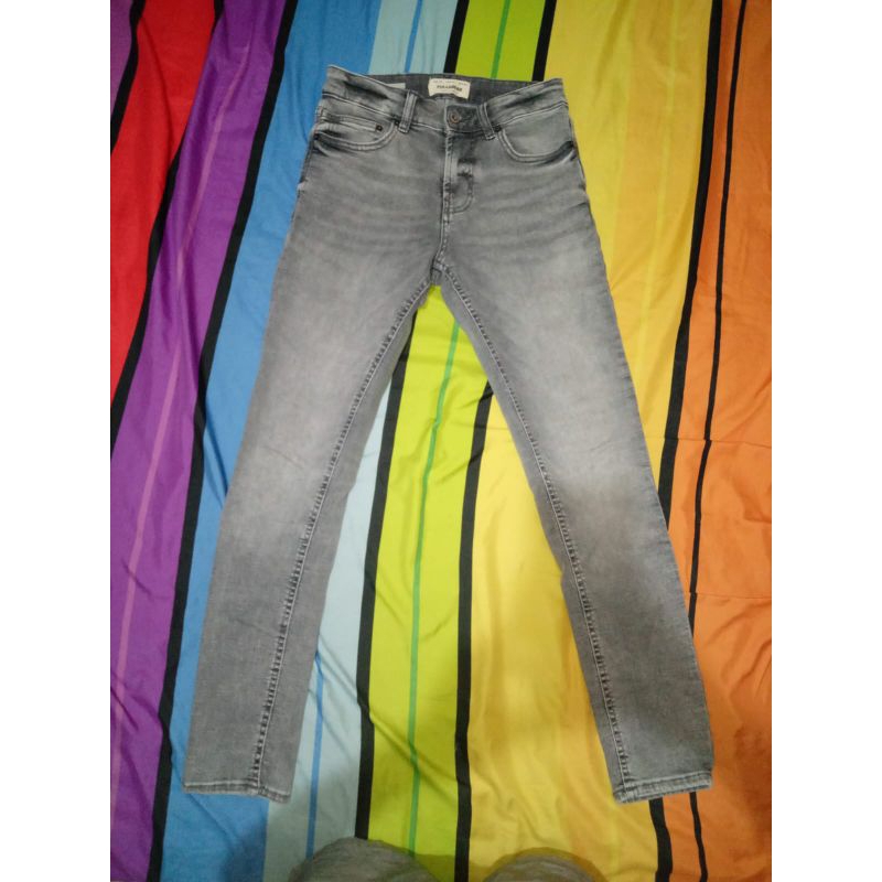 Pull and bear skinny jeans grey original