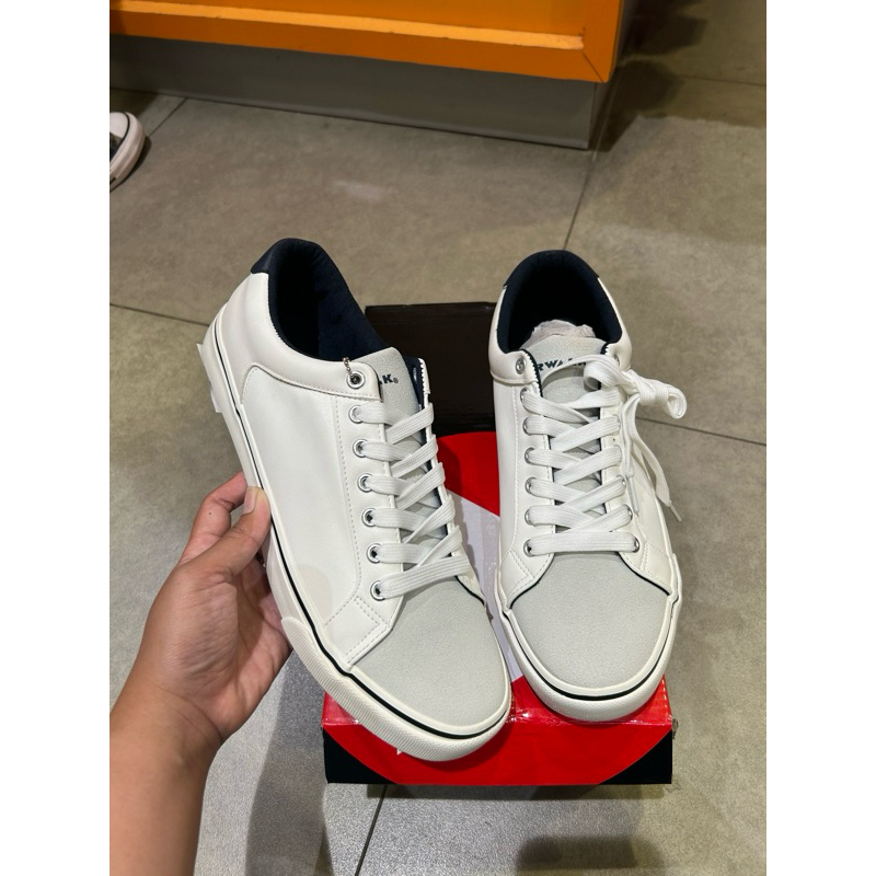 Sepatu Airwalk men putih uk 44