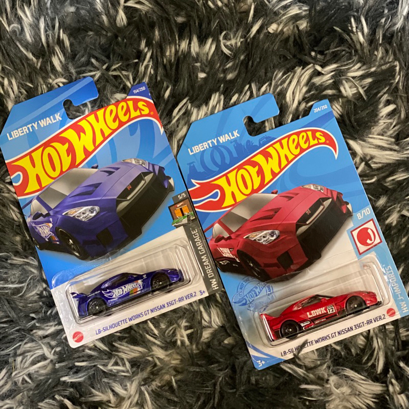 Hotwheels Nissan GTR R35 LB WORKS LBWK RED / MERAH & BIRU