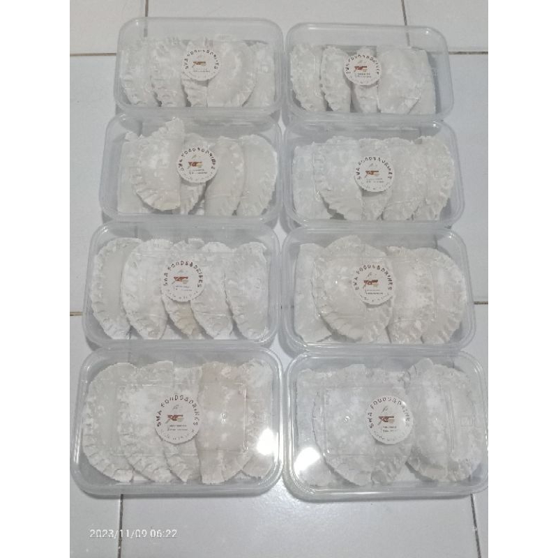 

Cireng Isi Ayam Suwir Baso Keju Abon