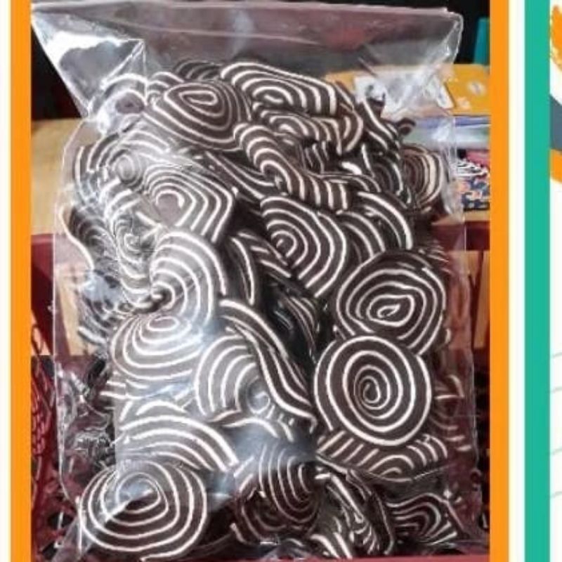 

#KueKering#KupingGajah#SnackRingan#MakananRingan#CemilanKekinian#MakananKekinian#SnackKekinian#SnackTradisional#MakananTradisional#CemilanTradisional#SnackViral#CemilanViral#MakananViral#makananGaring#MakananRingan#MakananRenyah#SnackKupingGajah