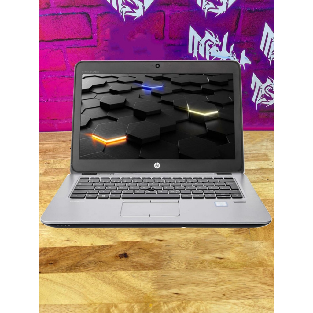 Laptop HP Elitebook 820 G4 Core i5 Gen 7 RAM 8G SSD 512GB ( Layar12.5 Inch )