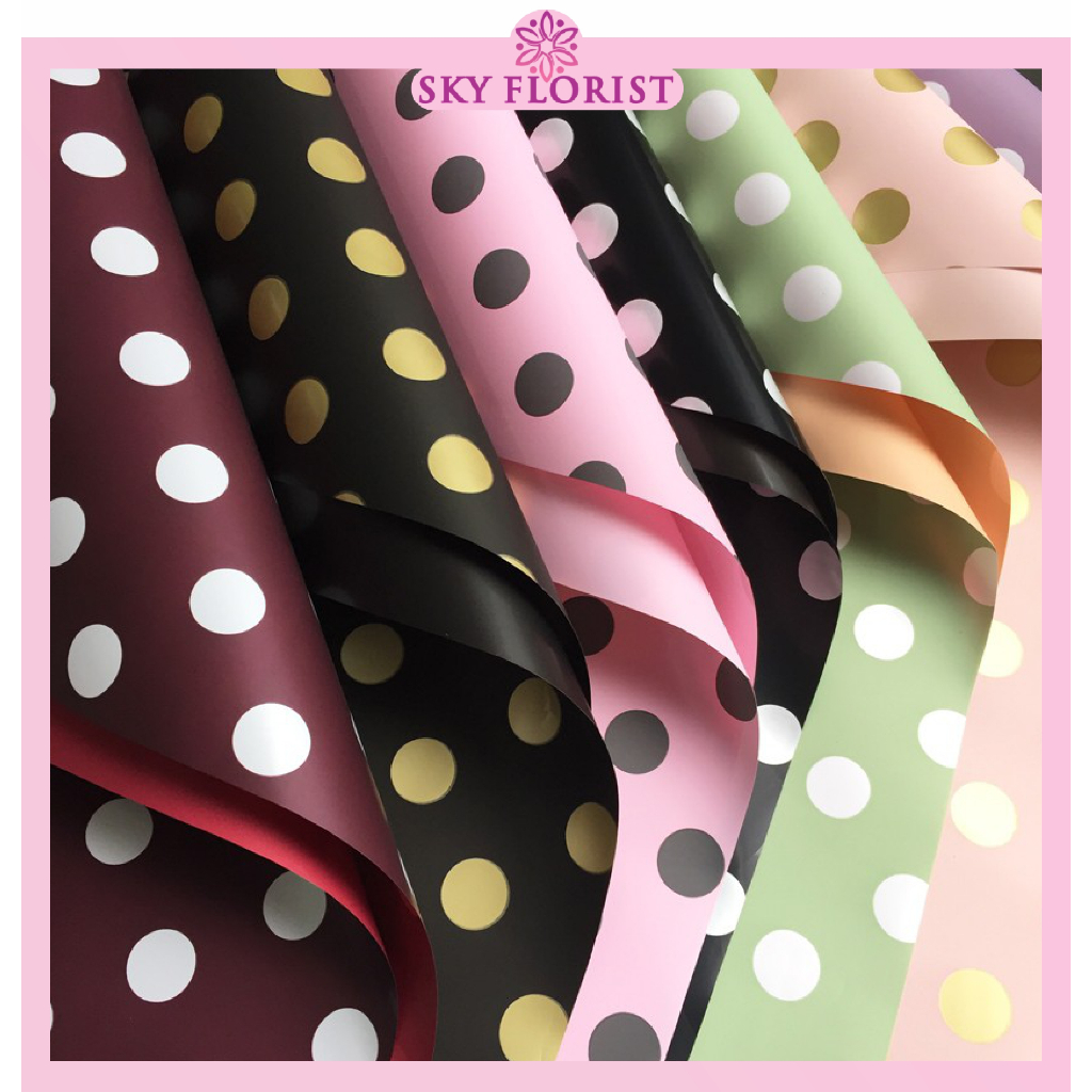 

Flower Wrapping Polkadot Cellophane Kertas Buket Pembungkus Bunga Waterproof KB11