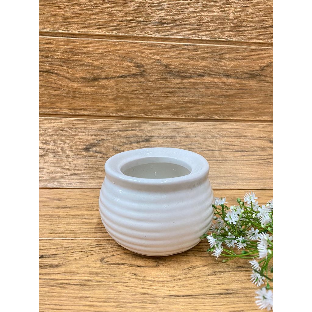 VAS BUNGA / VAS BUNGA KERAMIK/ VAS BUNGA MURAH