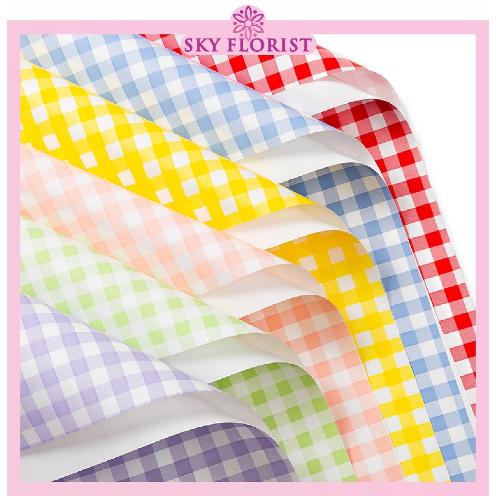 

Taplak Cellophane Ecer Lembaran Kertas Buket Bunga Wrapping Paper Square Pattern Motif Kotak KB6012