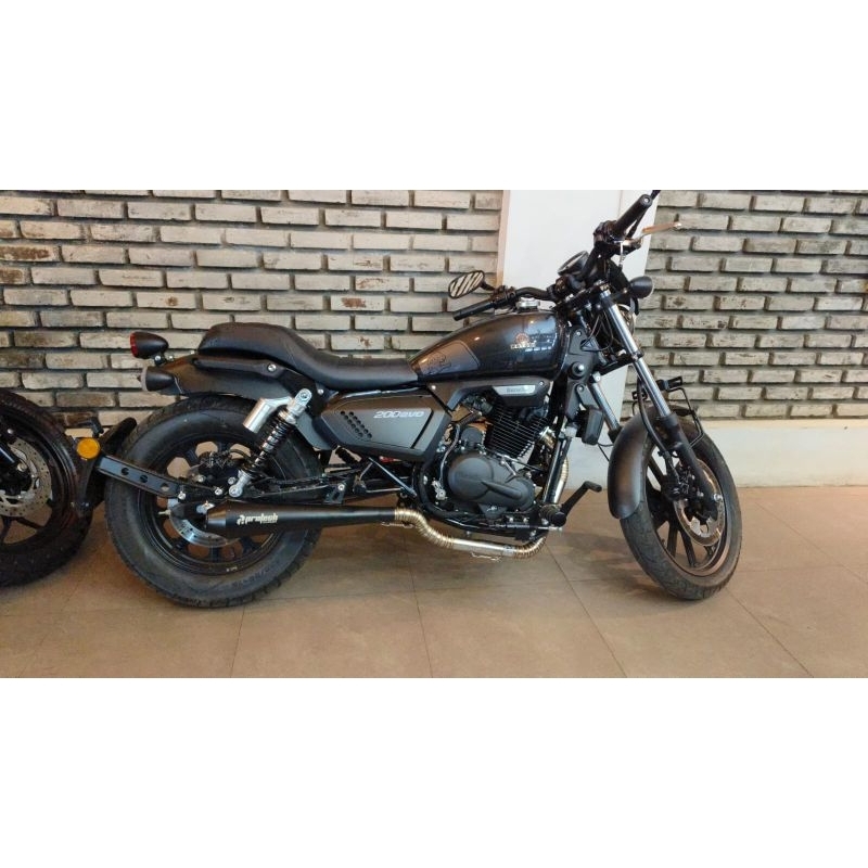Benelli Motobi 200 Evo — Jap Neo Long · Black — foto 4