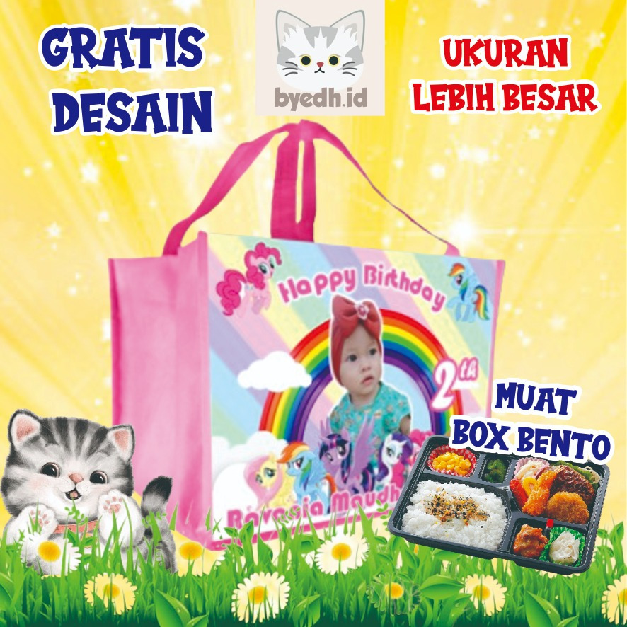 Goodie bag ukuran lebih besar/ goodie bag bento/ goodie bag custom/ goodie bag ultah/tas ultah/tas c