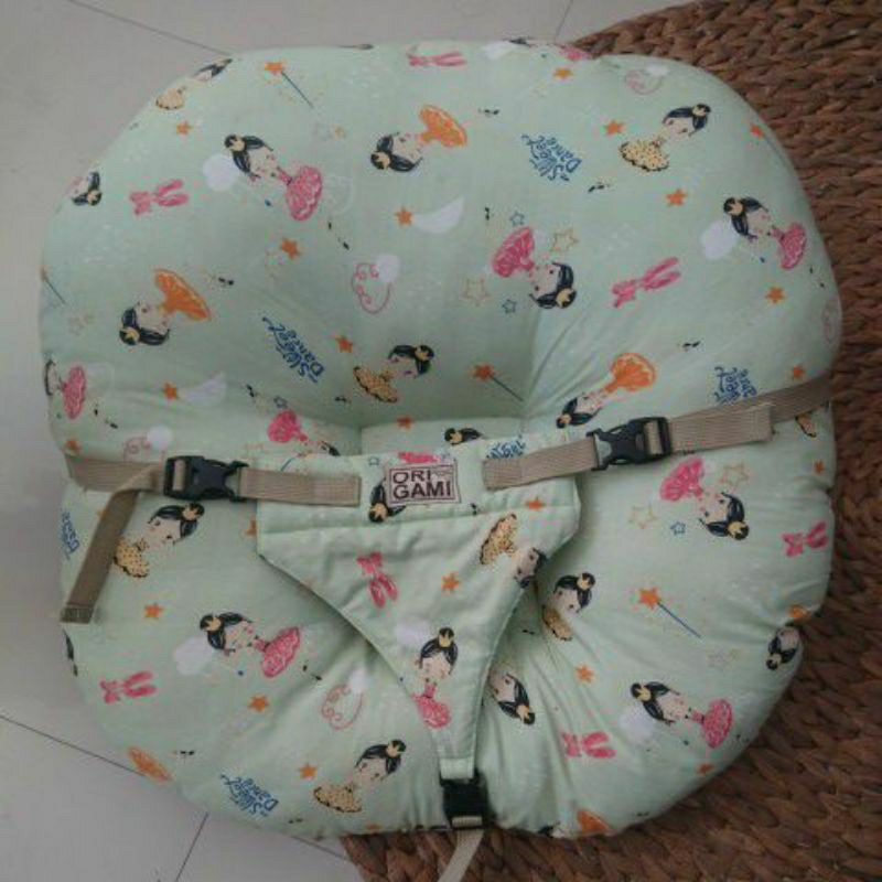 preloved Origami bantal sofa bayi