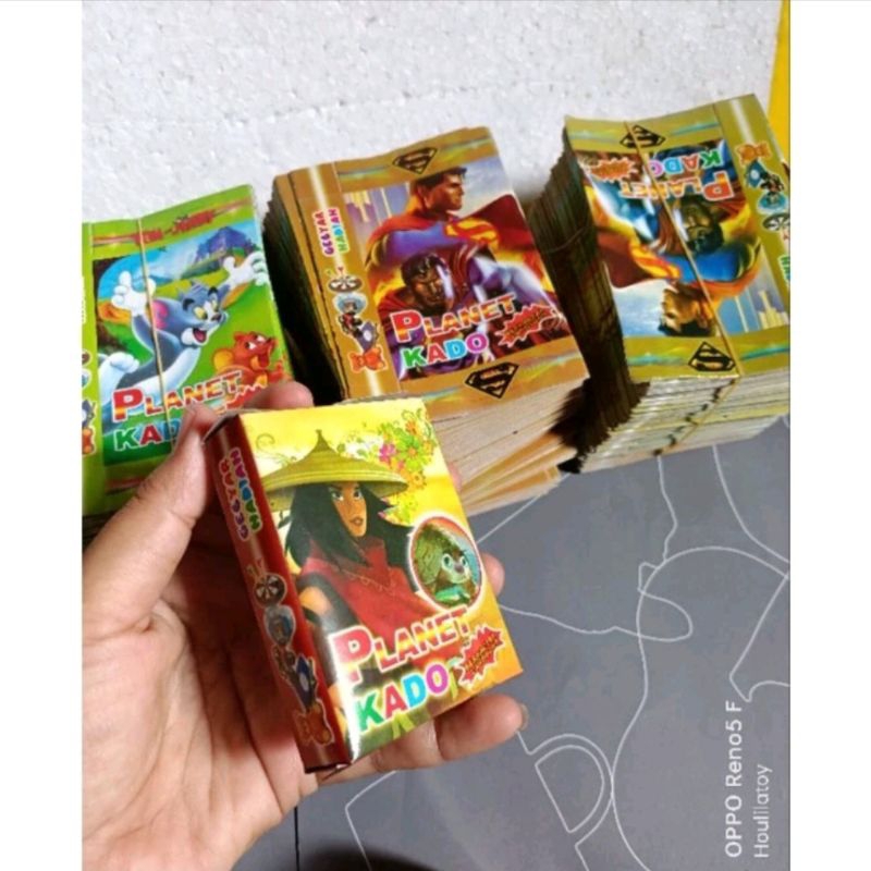 

kotak kado kecil 1 pcs ukuran8x12,5