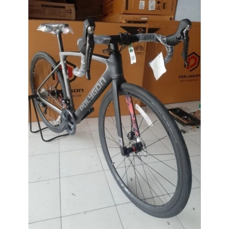 Sepeda Roadbike Polygon Strattos S8D