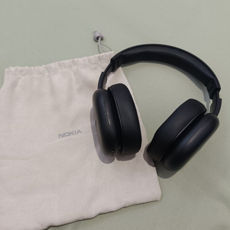 Nokia Essential Wireless Headphones E1300 Bluetooth 5.3 - Black