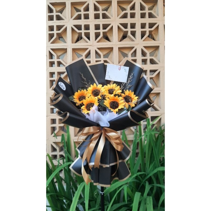 Buket Bunga Artificial | Buket wisuda murah | Buket snack | Buket Ulang Tahun | Buket Uang | Kertas 