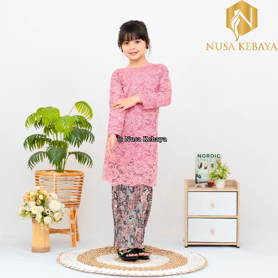 Best Promo  Setelan Kebaya Tunik Anak Bahan Brukat Set Rok Plisket  Baju Kebaya Anak Perempuan Umur 