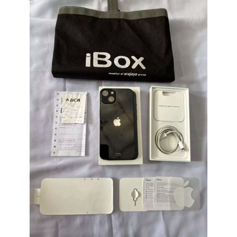 Iphone 13 128 ibox garansi aktif fullset nota terlampir