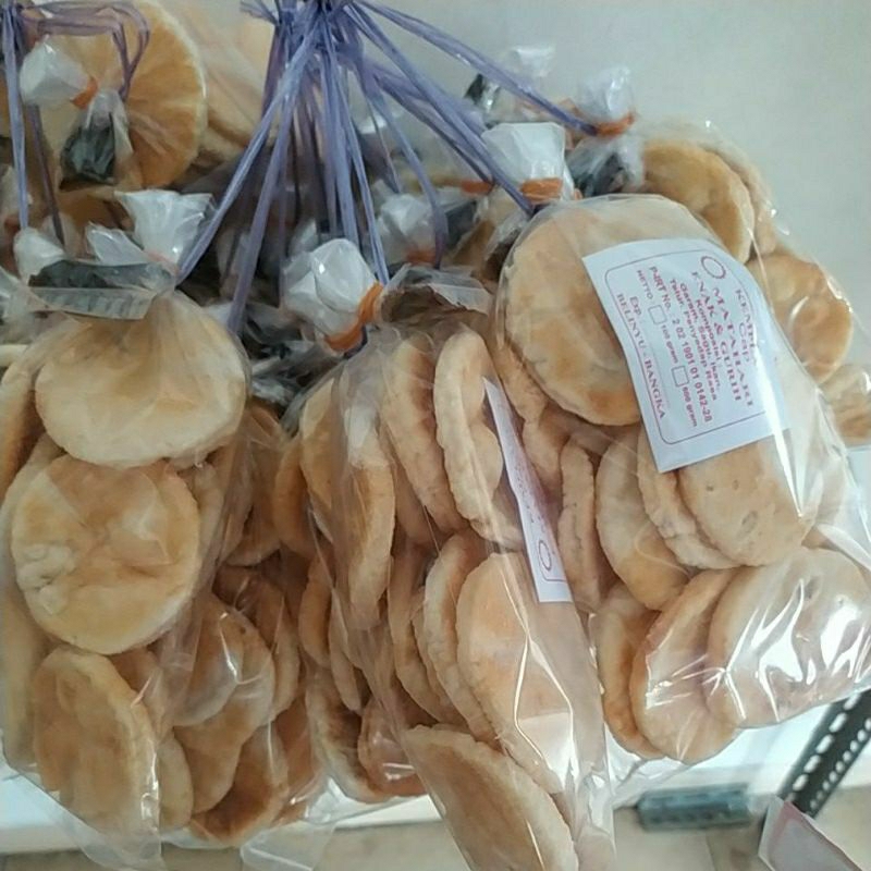 

KEMPLANG BANTET MERK MATAHARI