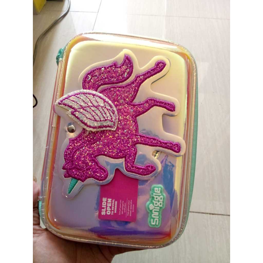 

SMIGGLE PENSIL CASE UNICORN MIRROR