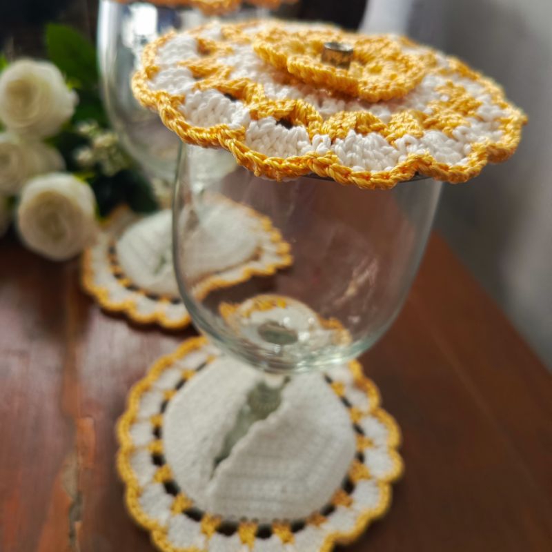 ALAS GELAS RAJUT/SET ALAS DAN TUTUP GELAS RAJUT/HANDMADE