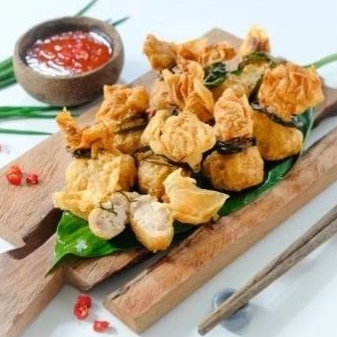 Bento Ekado isi Daging Ayam Cincang Spesial isi 8 ala Hokben Praktis Tinggal Goreng hadiah hantaran 