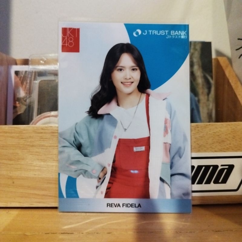 Photopack Adel JKT48 Jtrust bank